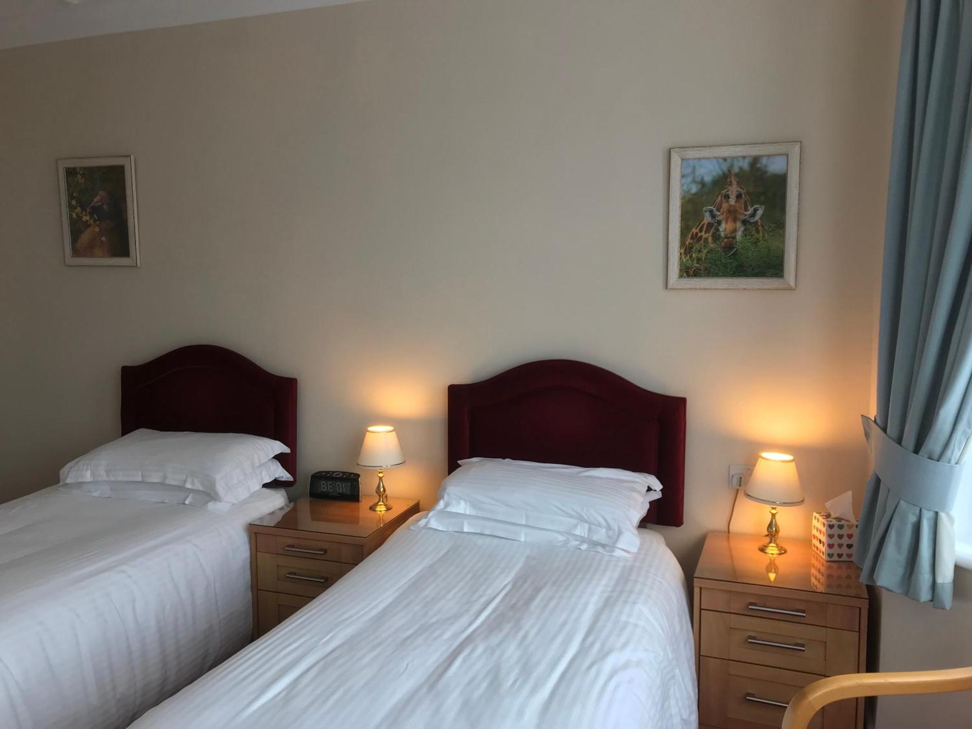 Merton House Worthing Ruang foto